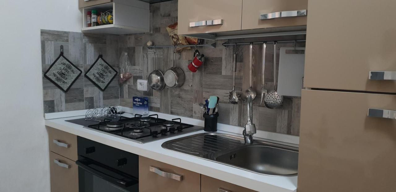 La Casa Di Franco Apartment ปาแลร์โม ภายนอก รูปภาพ