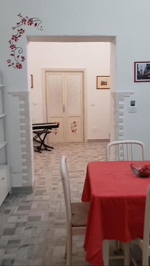 La Casa Di Franco Apartment ปาแลร์โม ภายนอก รูปภาพ